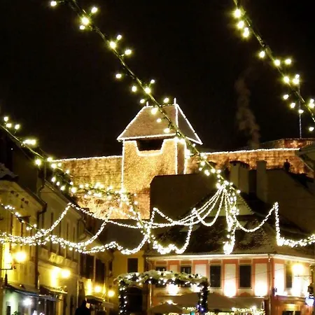 Bogarti Apartman * Eger